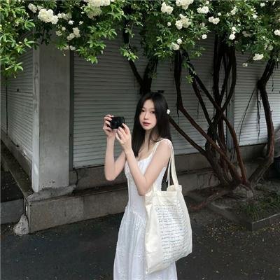 明月入卿怀